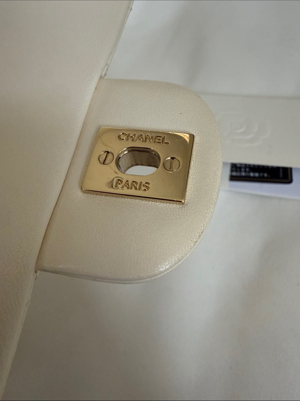 CHANEL White Mini Classic Flap Lambskin - Picture 15 of 16